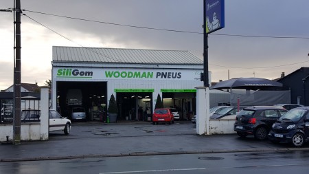 Garage Woodman Pneus à Niort